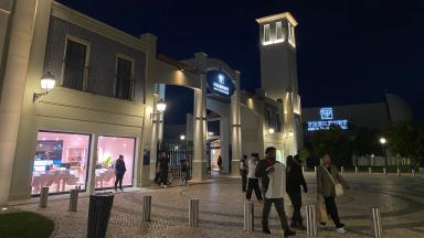 Exterior view of Freeport Lisboa Fashion Outlet